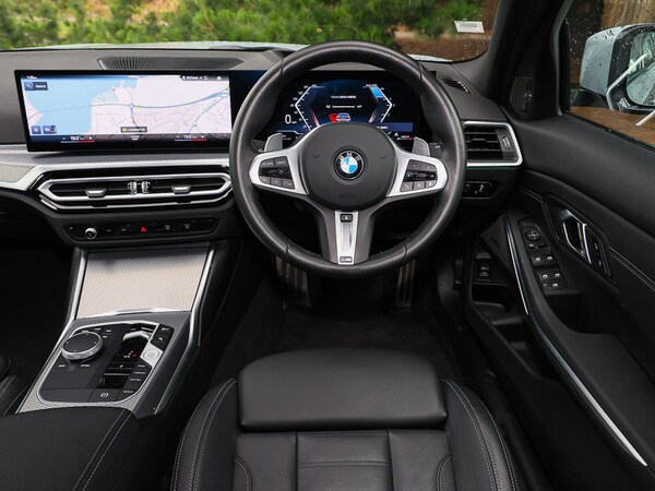Used BMW 3 Series 2024 for sale - 75537176: Photo 4