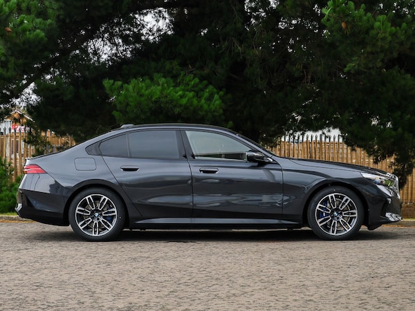 Used BMW i5 2025 for sale - 76213087: Photo 2
