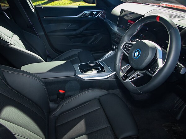 Used BMW i4 2025 for sale - 76225789: Photo 6