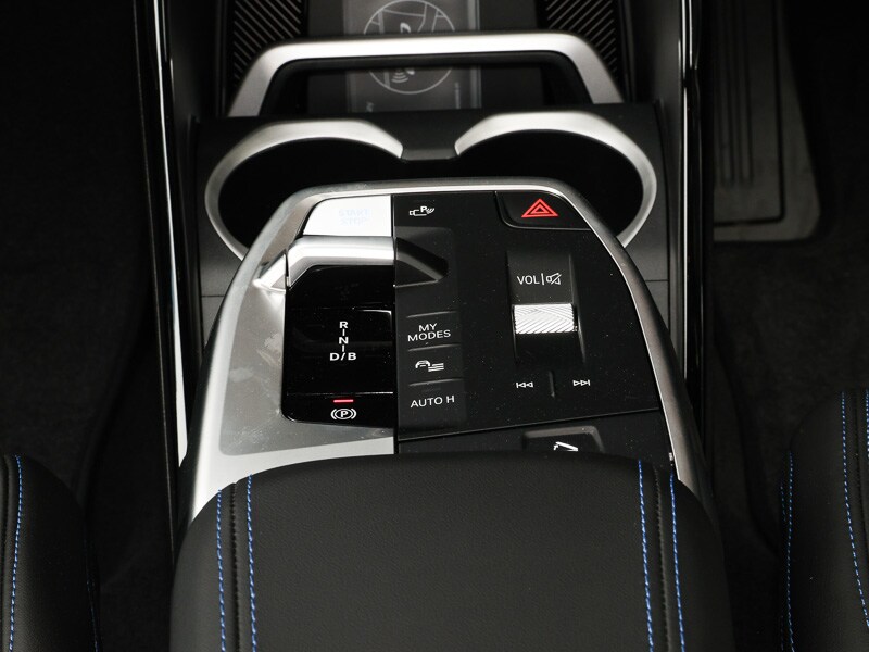 Used BMW iX2 2025 for sale - 76571620: Photo 10