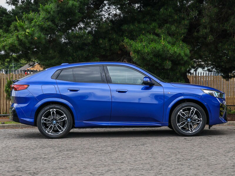 Used BMW iX2 2025 for sale - 76571620: Photo 2