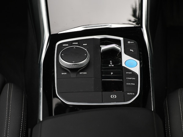 Used BMW i4 2023 for sale - 76264995: Photo 10