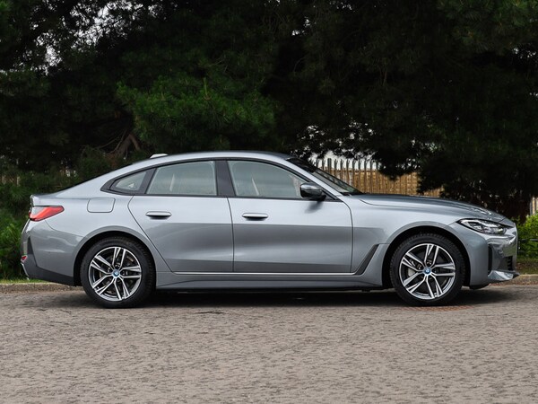 Used BMW i4 2023 for sale - 76264995: Photo 2