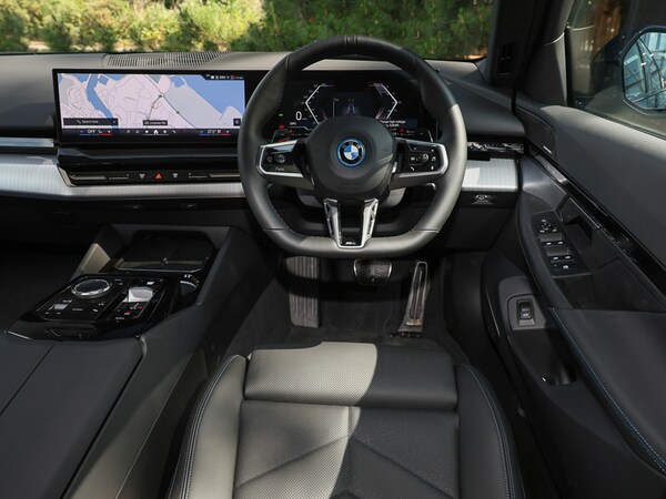 Used BMW 5 Series 2025 for sale - 74956892: Photo 5