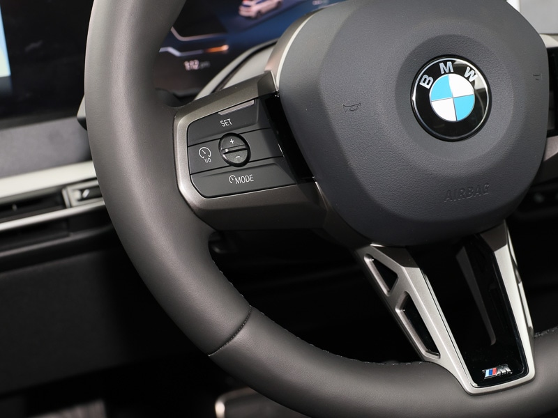 Used BMW iX 2025 for sale - 76571619: Photo 14