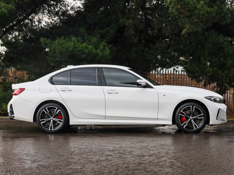 Used BMW 3 Series 2025 for sale - 77265301: Photo 2