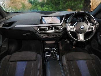 Used BMW 1 Series 2022 for sale - 76822334: Photo