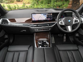 Used BMW X7 2025 for sale - 75362611: Photo