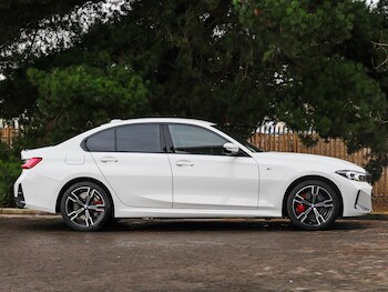 Used BMW 3 Series 2025 for sale - 77228689: Photo