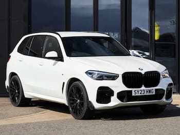 Used BMW X5 2023 for sale - 79700573: Photo