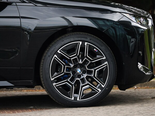Used BMW iX 2025 for sale - 75664095: Photo 14