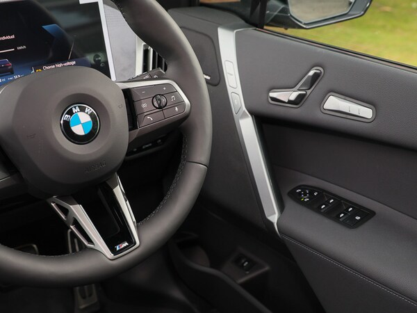 Used BMW iX 2025 for sale - 75664095: Photo 18