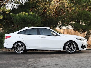 Used BMW 2 Series 2022 for sale - 77816104: Photo