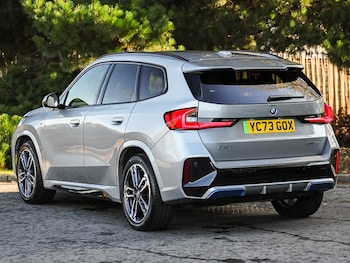 Used BMW iX1 2023 for sale - 76737115: Photo