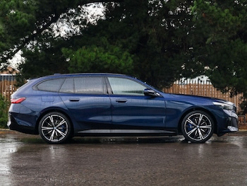 Used BMW i5 2025 for sale - 78511552: Photo