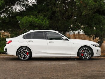 Used BMW 3 Series 2025 for sale - 77228699: Photo