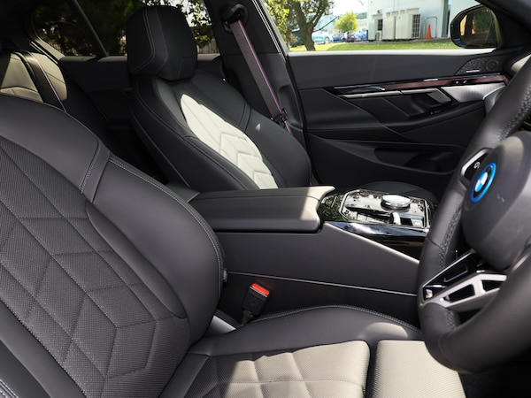 Used BMW 5 Series 2025 for sale - 75413688: Photo 11