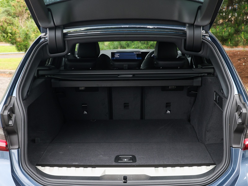 Used BMW 3 Series 2025 for sale - 76571549: Photo 13