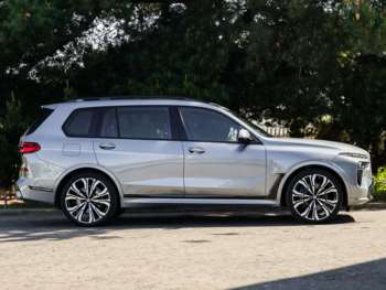 Used BMW X7 2023 for sale - 74731872: Photo