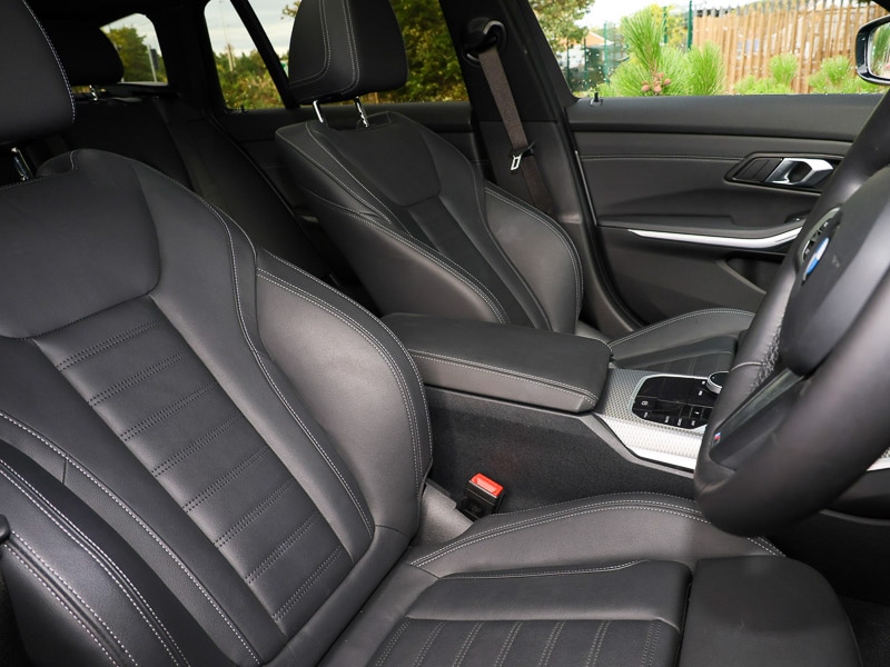Used BMW 3 Series 2024 for sale - 76052597: Photo 11