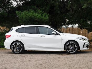 Used BMW 1 Series 2022 for sale - 76213603: Photo