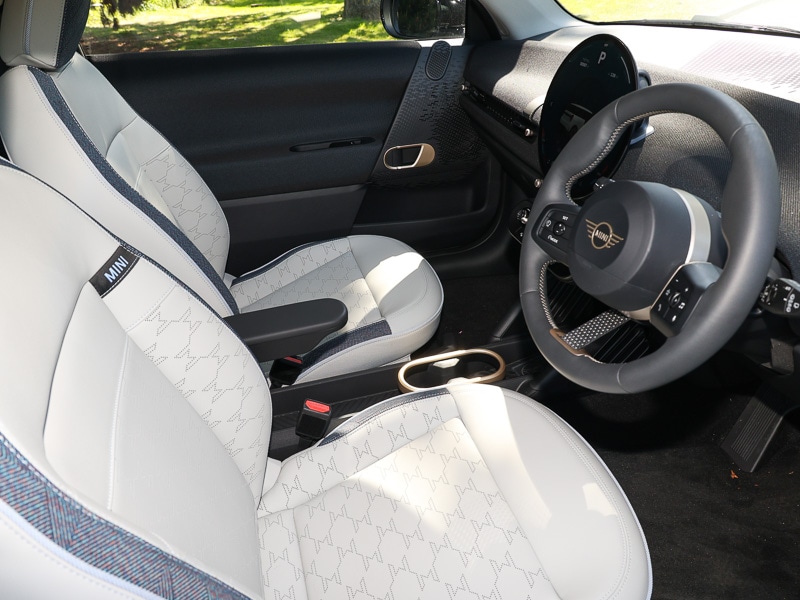 Used MINI Cooper 2024 for sale - 76383947: Photo 6