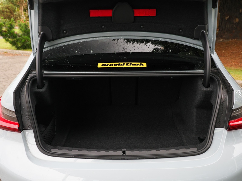 Used BMW 3 Series 2024 for sale - 76308953: Photo 12