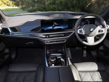 Used BMW X7 2025 for sale - 74728440: Photo