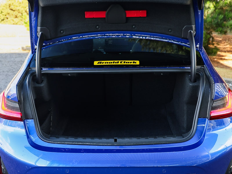 Used BMW 3 Series 2024 for sale - 76885589: Photo 13