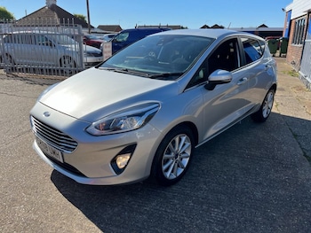 Used Ford Fiesta 2018 for sale - 78890750: Photo