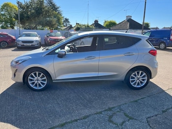 Used Ford Fiesta 2018 for sale - 78890750: Photo