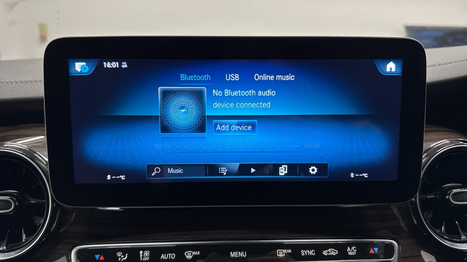 Used Mercedes-Benz V-Class 2020 for sale - 76559864: Photo 39