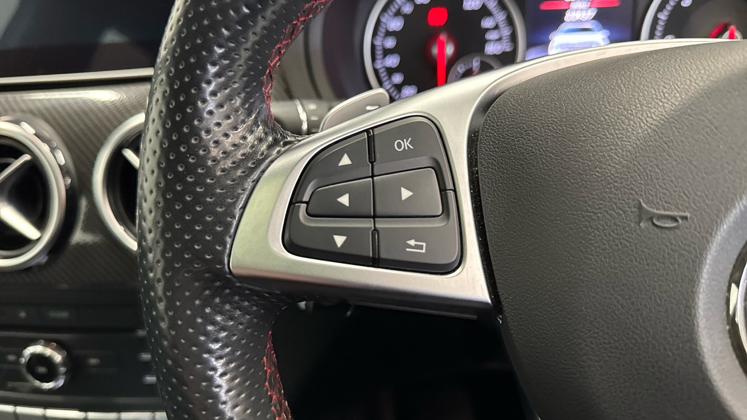 Used Mercedes-Benz B Class 2016 for sale - 77151072: Photo 28