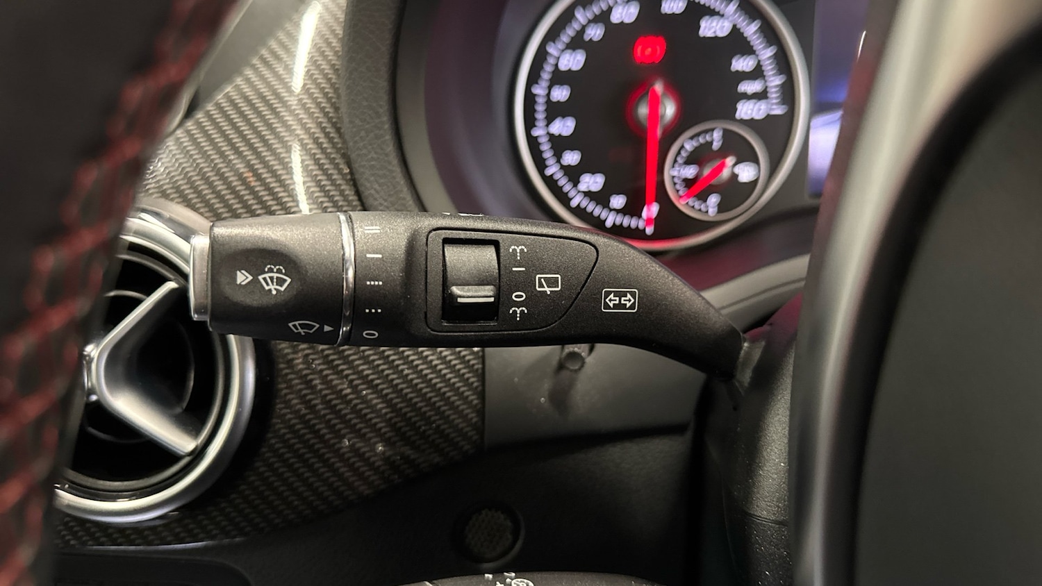 Used Mercedes-Benz B Class 2016 for sale - 77151072: Photo 30