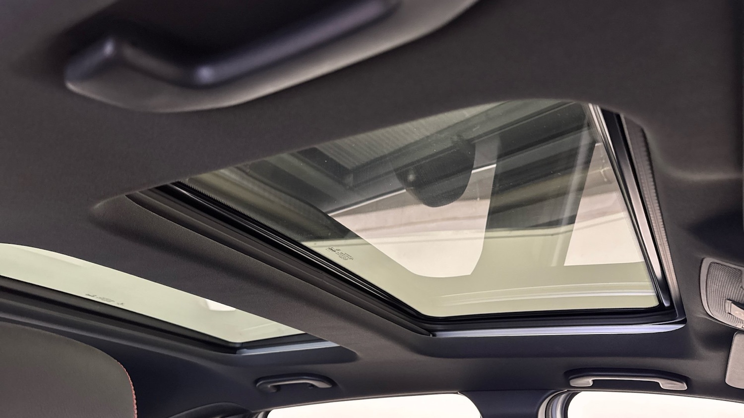 Used Mercedes-Benz B Class 2016 for sale - 77151072: Photo 40