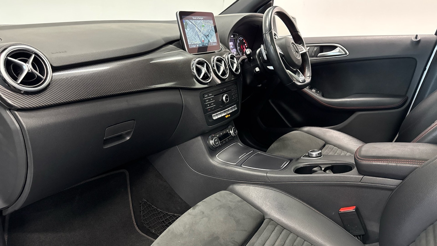 Used Mercedes-Benz B Class 2016 for sale - 77151072: Photo 9