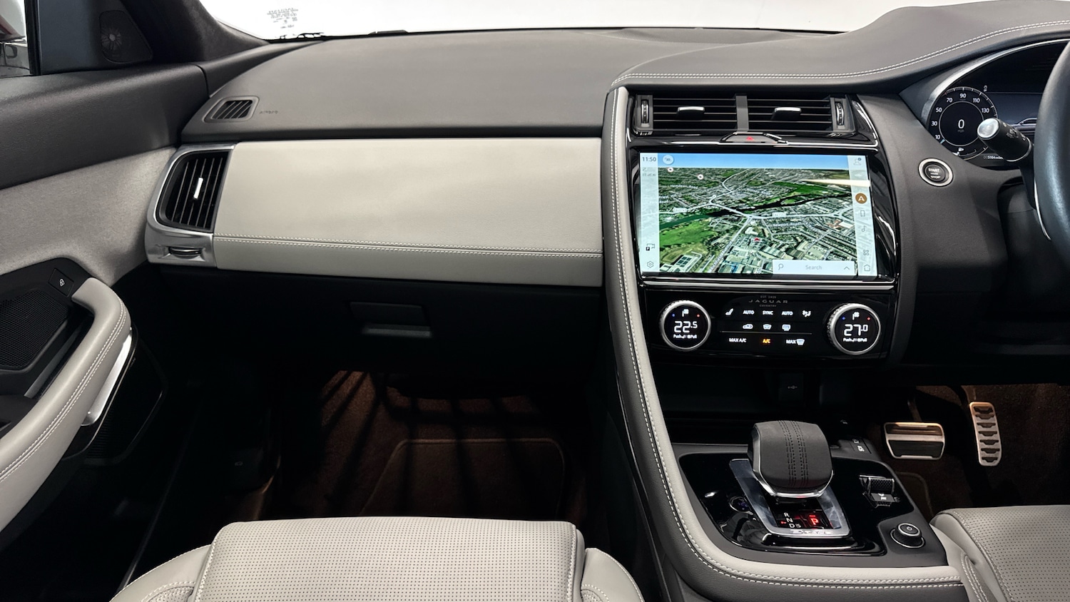 Used Jaguar E-Pace 2024 for sale - 77997437: Photo 14