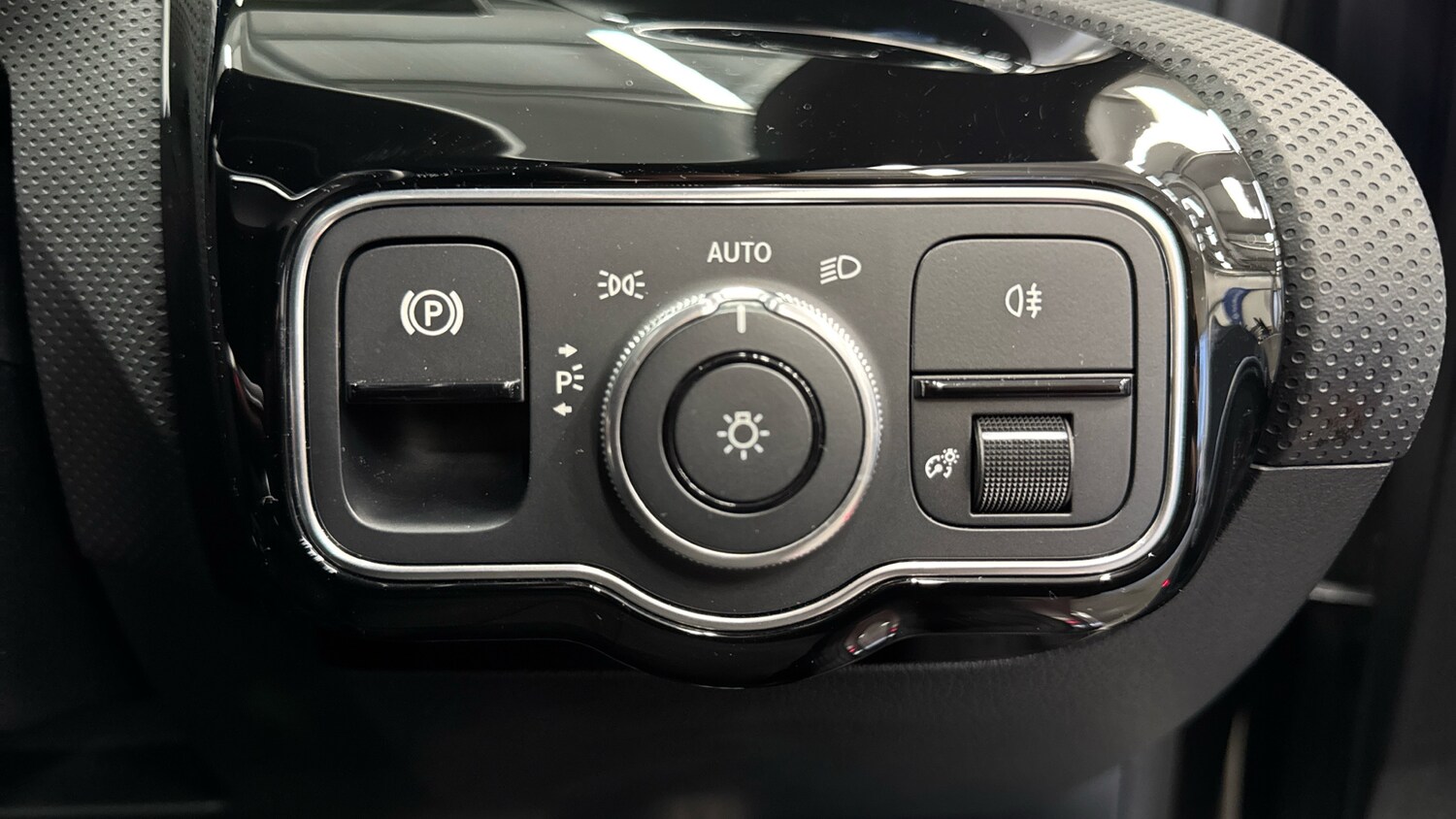 Used Mercedes-Benz CLA 2021 for sale - 77930506: Photo 27