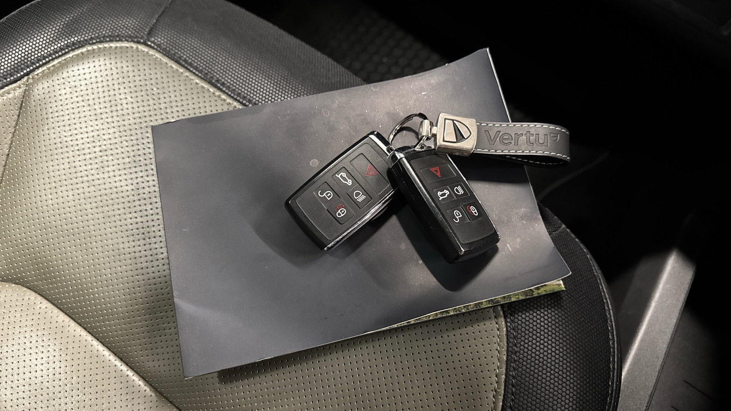 Used Land Rover Defender 2021 for sale - 77665514: Photo 19