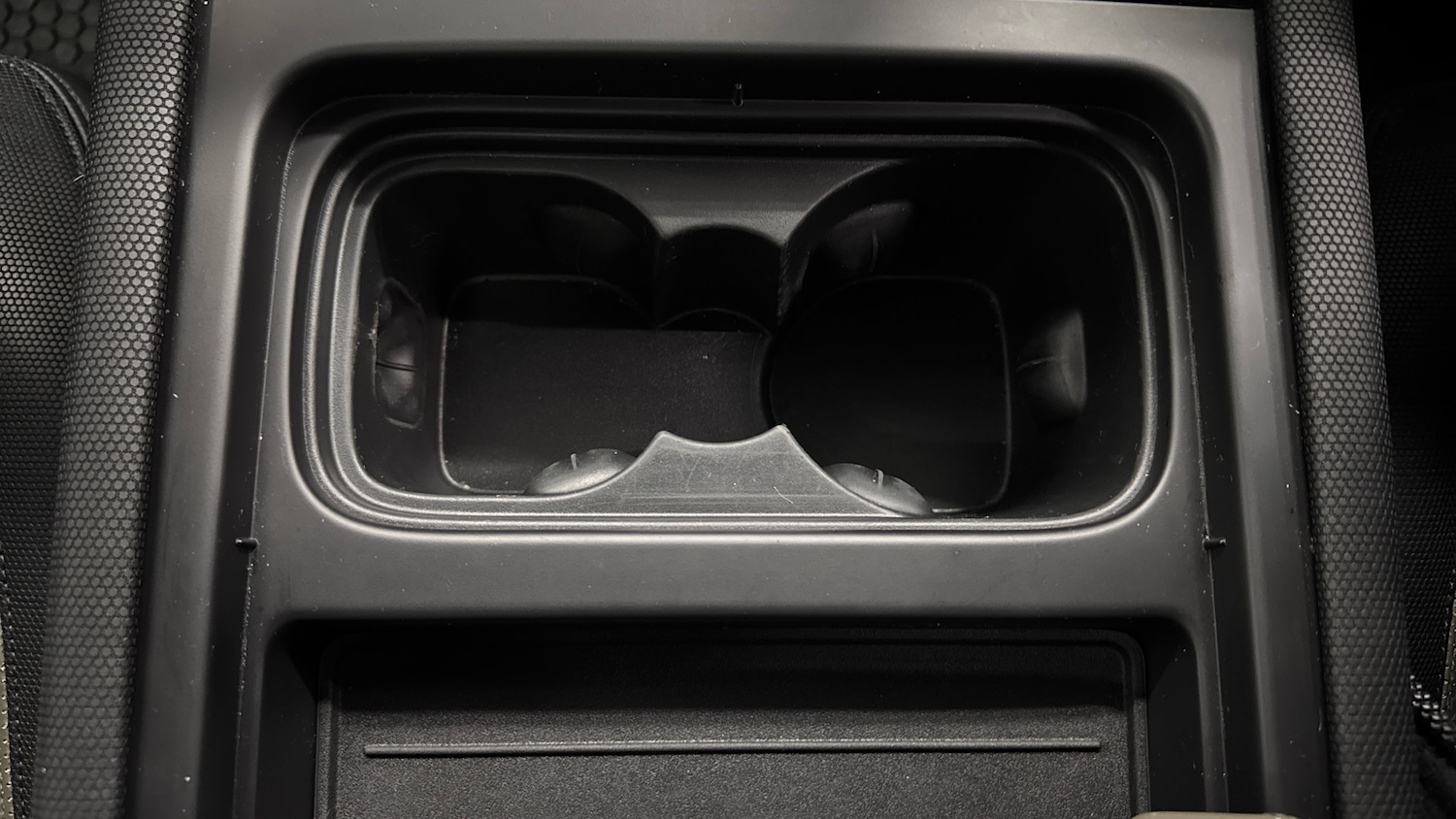 Used Land Rover Defender 2021 for sale - 77665514: Photo 34