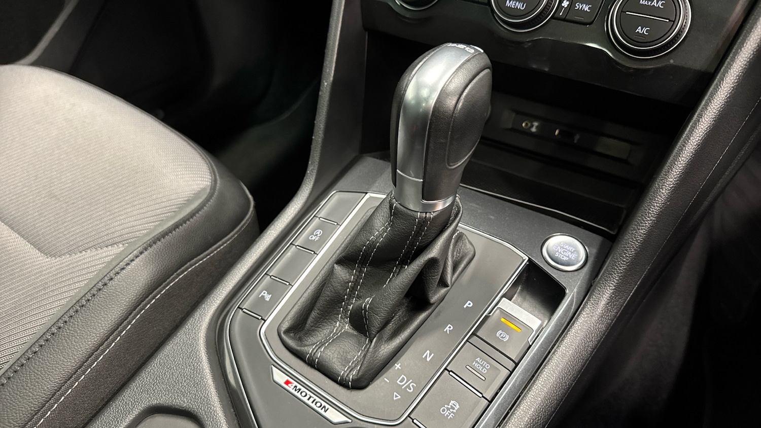 Used Volkswagen Tiguan 2017 for sale - 77272152: Photo 13