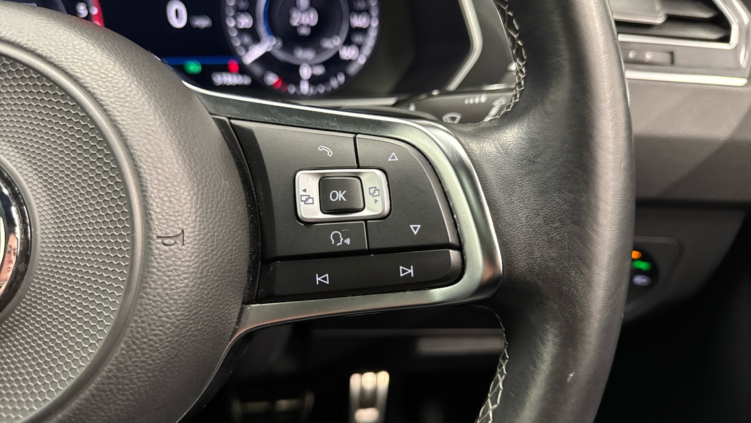 Used Volkswagen Tiguan 2017 for sale - 77272152: Photo 32