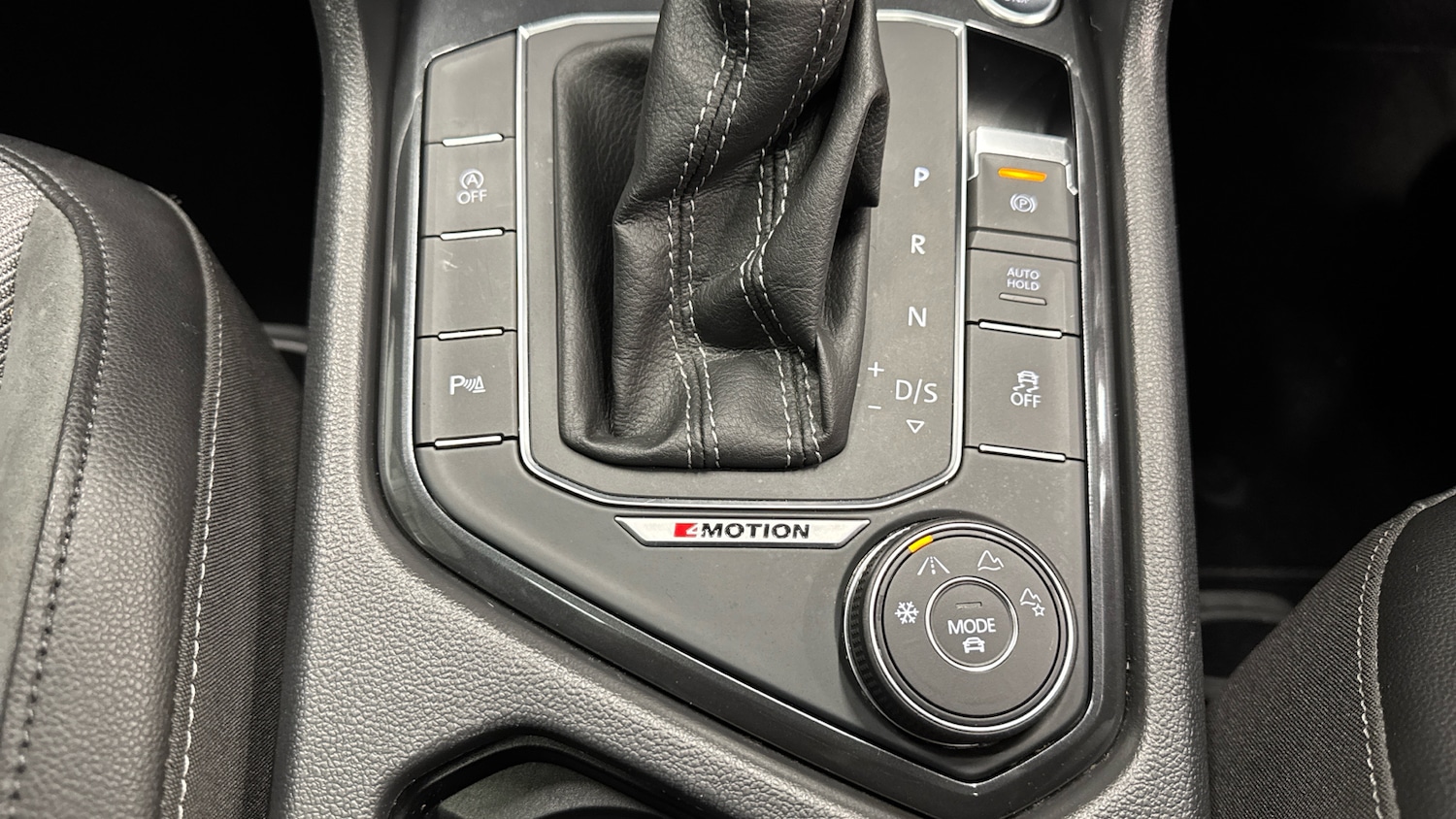 Used Volkswagen Tiguan 2017 for sale - 77272152: Photo 37