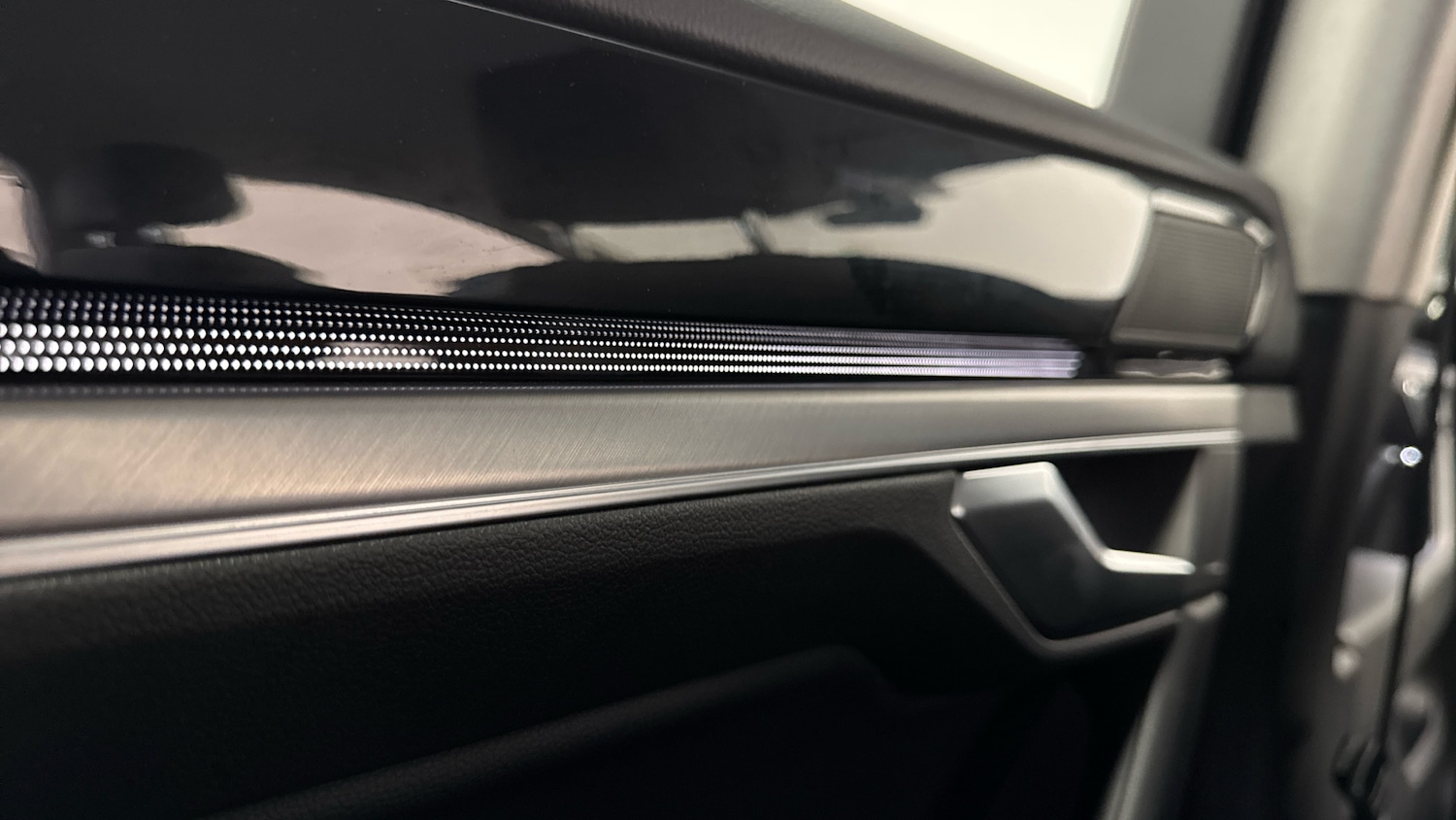 Used Volkswagen Touareg 2020 for sale - 76707660: Photo 21