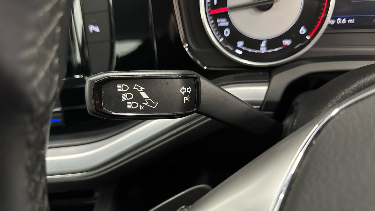 Used Volkswagen Touareg 2020 for sale - 76707660: Photo 30