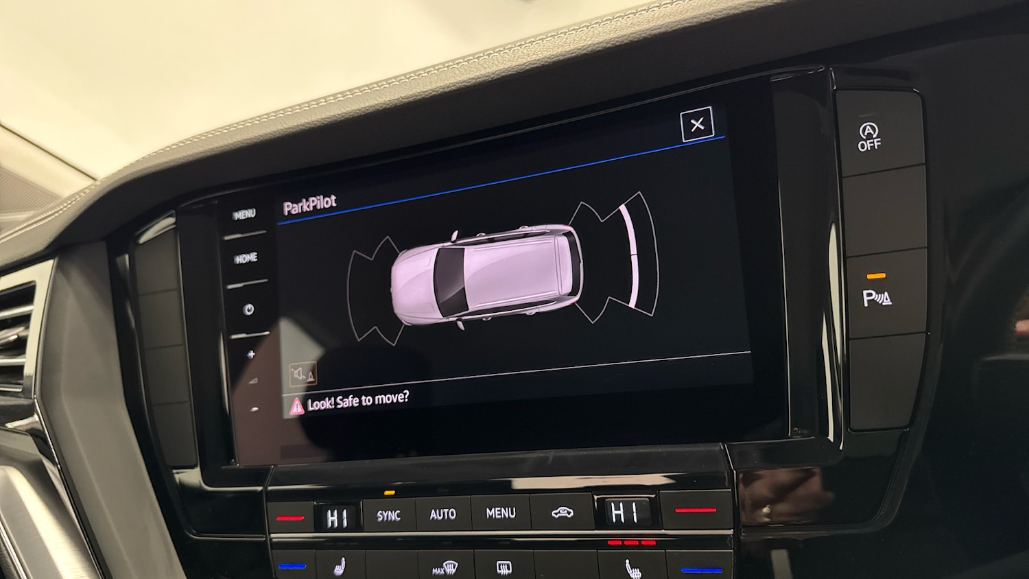 Used Volkswagen Touareg 2020 for sale - 76707660: Photo 37