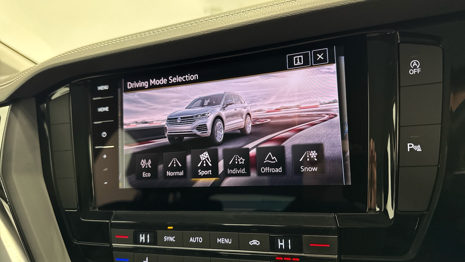 Used Volkswagen Touareg 2020 for sale - 76707660: Photo 38