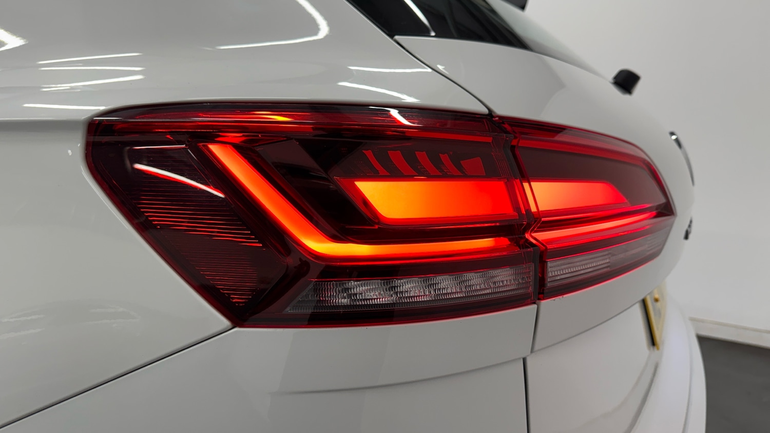 Used Volkswagen Touareg 2020 for sale - 76707660: Photo 44