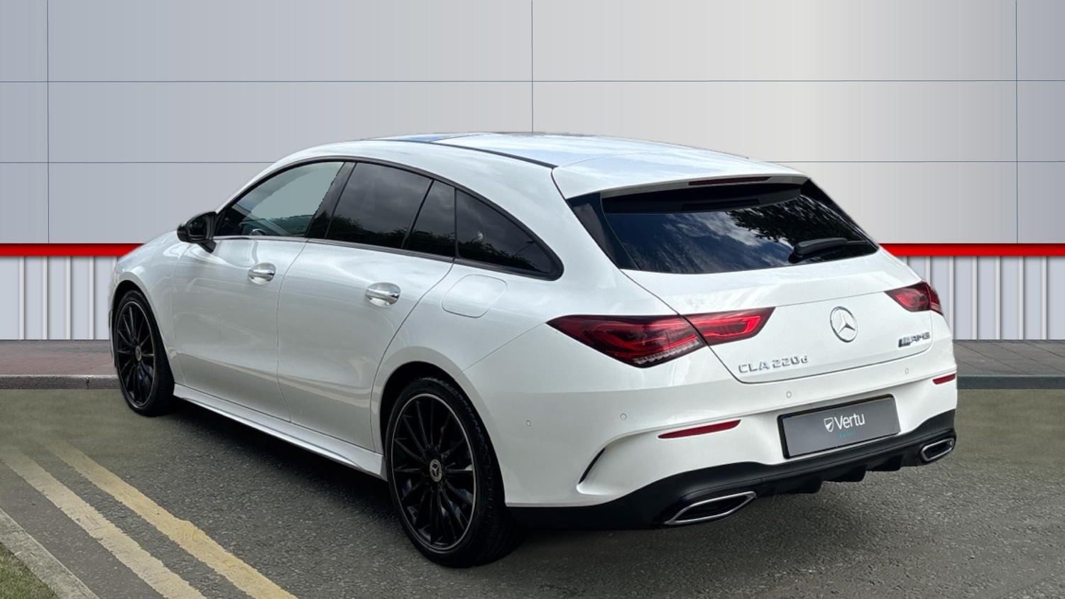 Used Mercedes-Benz CLA 2023 for sale - 76449211: Photo 2