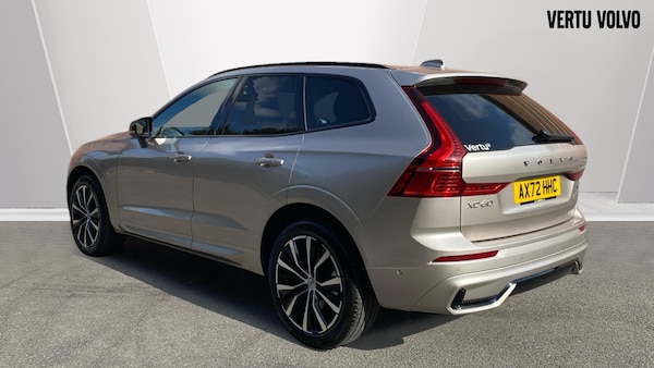 Used Volvo XC60 2023 for sale - 76219659: Photo 2